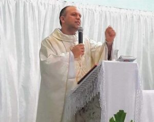 Padre Evanilson